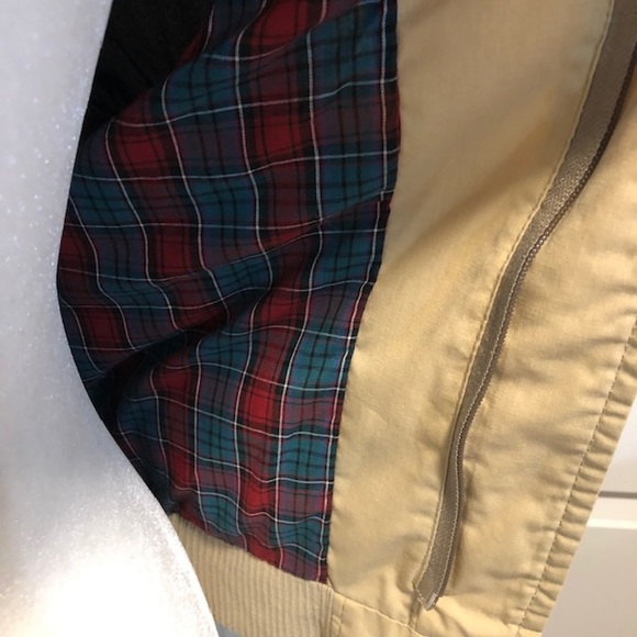 Eddie Bauer Bomber jacket size Med - Picture 3 of 4